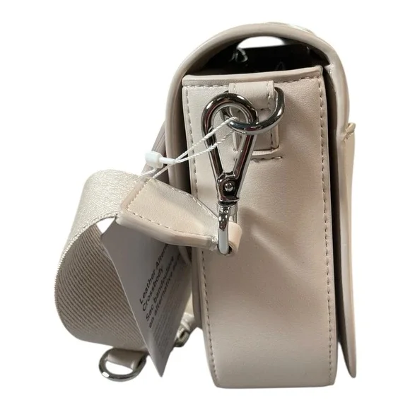 Lululemon Cactus Leather Crossbody Cashew With Silver Hardware & Dust Bag - Picture 4 of 16